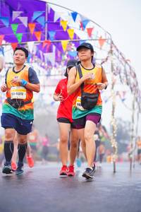BIB: 16273
                            <button type="button" onclick="openModal(9943373)" class="btn btn-primary btn-sm float-right btn-popup" data-toggle="modal" data-target=".modal-high-quality">
                        <i class="fas fa-shopping-cart"></i> Add to Cart
                    </button>
                                            <button type="button" onclick="isThisMe(9943373, true)" class="btn btn-success btn-sm float-right btn-popup btn-isme hidden" data-toggle="tooltip" data-placement="bottom" title="นี่คือรูปของคุณใช่ไหม คลิกที่นี่เพื่อเอาเข้าอัลบั้ม">
                        <i class="fas fa-plus"></i> Add to album
                    </button>
                    <button type="button" onclick="isThisMe(9943373, false)" class="btn btn-warning btn-sm float-right btn-popup btn-isnotme hidden">
                        <i class="fas fa-ban"></i> Remove from album
                    </button>